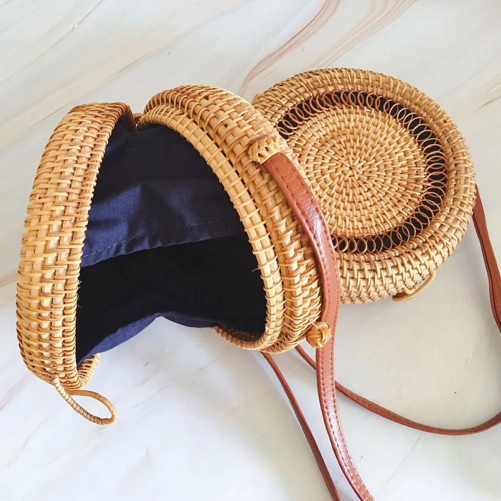 Bohemian Circle Wicker Rattan Shoulder Bag