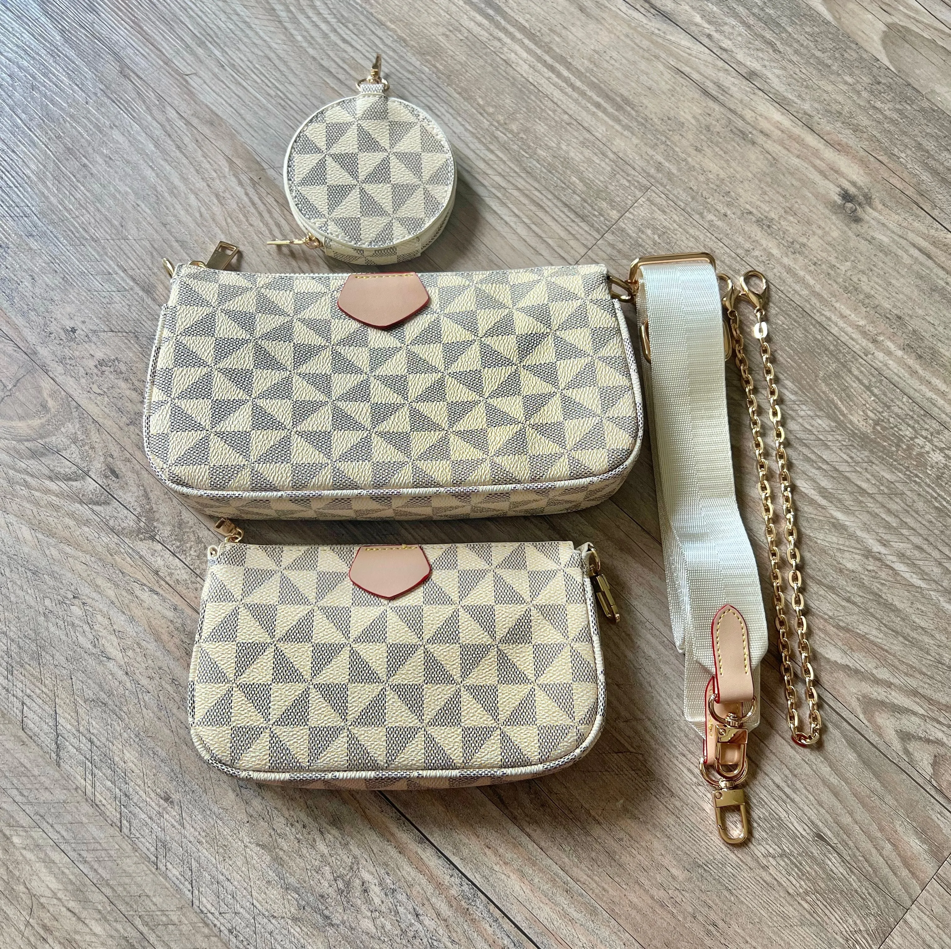 Deluxe 3 Piece Crossbody Set