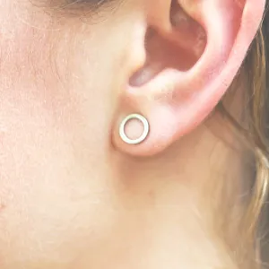 Minimalist Circle Stud