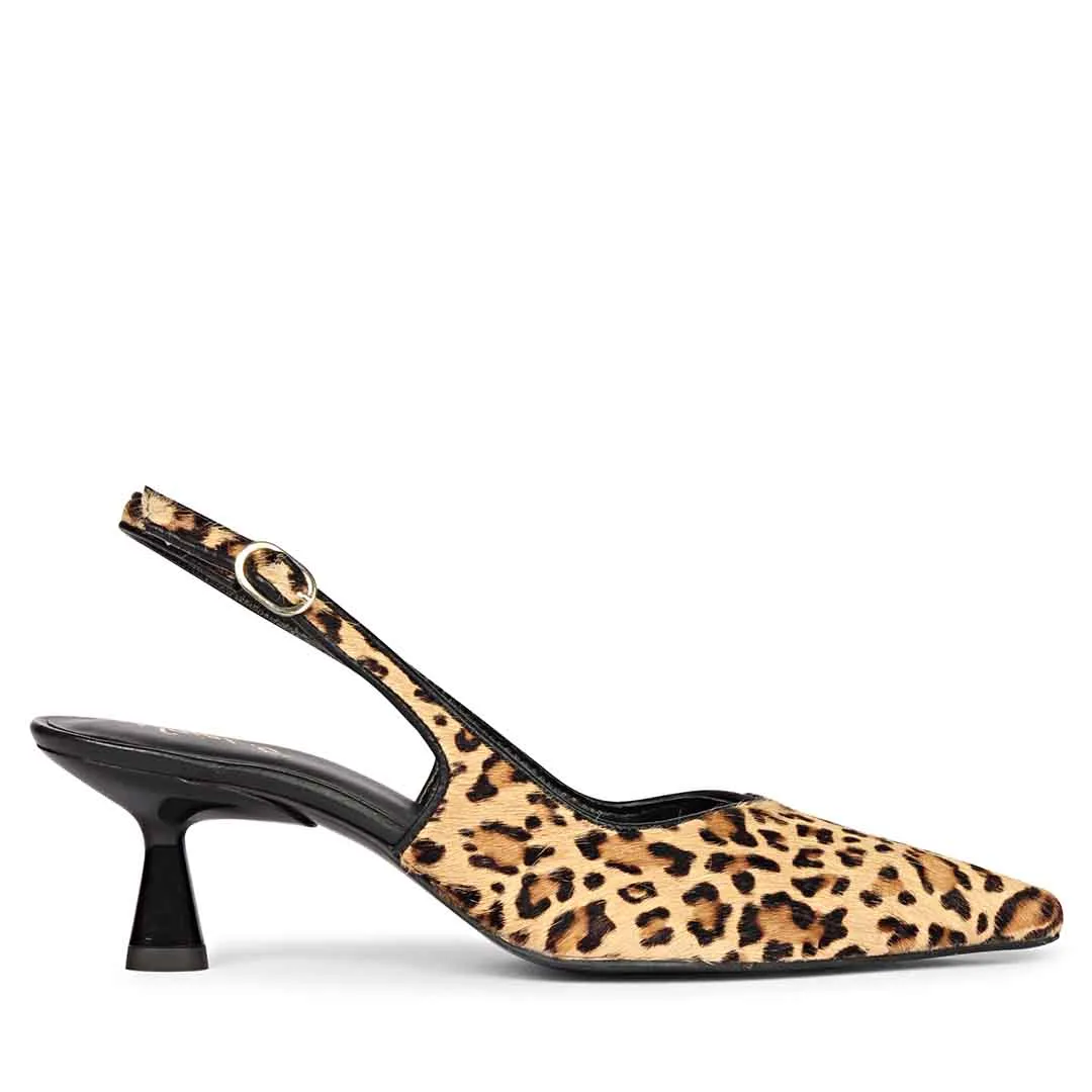 Saint Jeanne Leo Print Leather Pumps