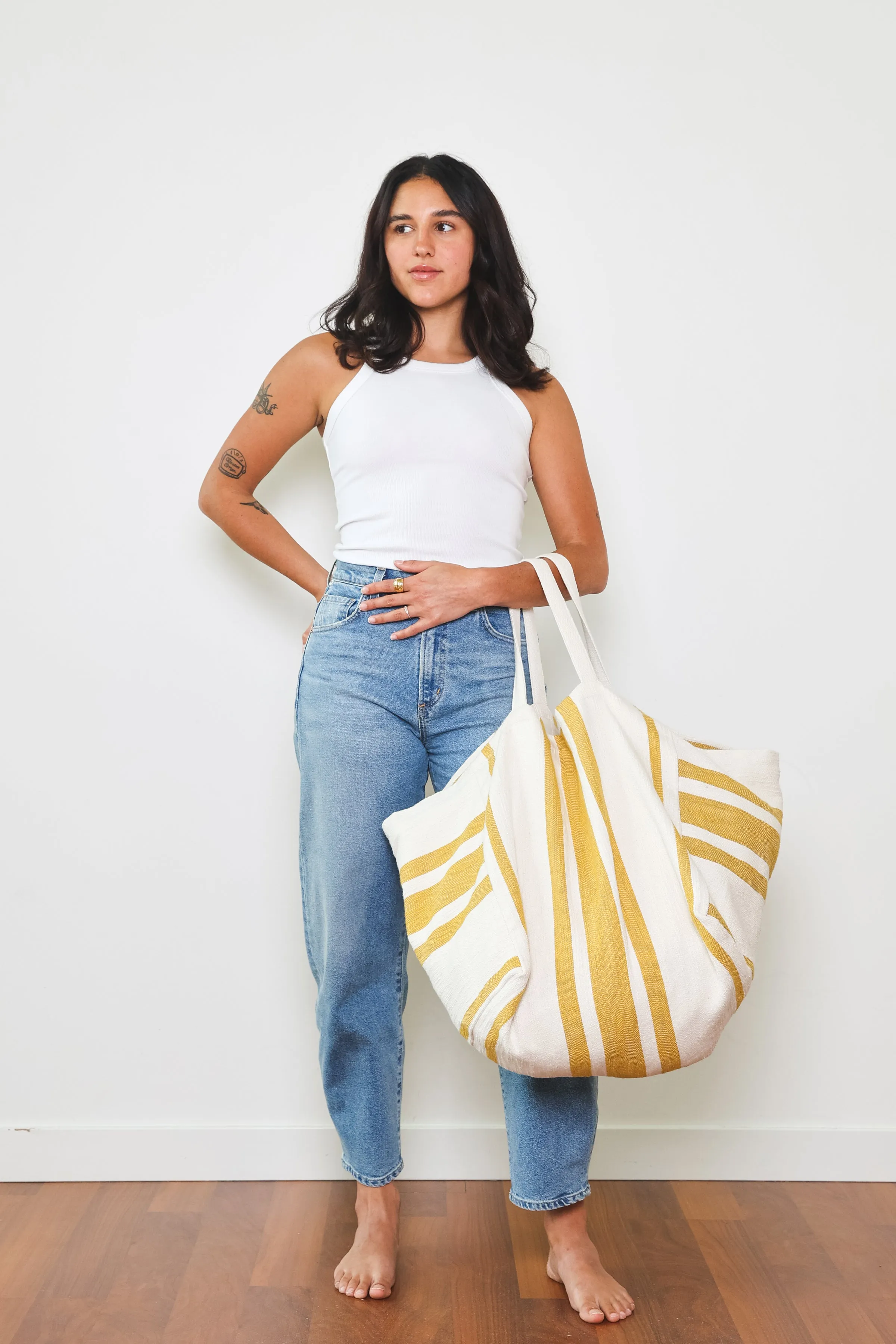 THE REY | Oversized Tote Bag