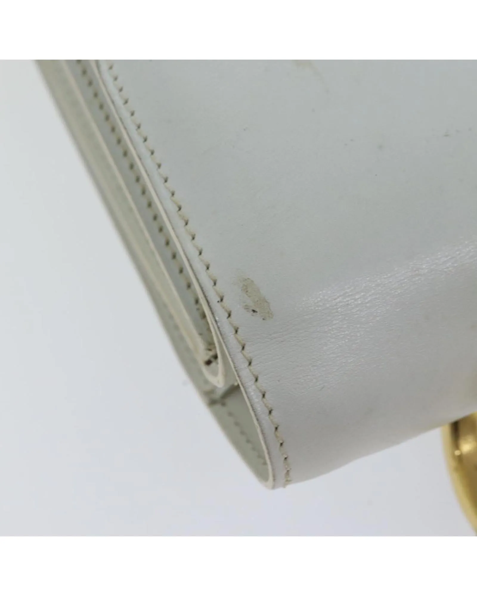 White Leather Hand Bag with Minimal Wear - Authentic